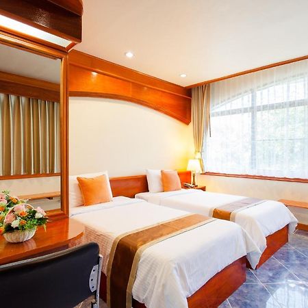 Id Residences Phuket Exterior photo